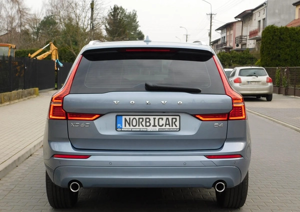 Volvo XC 60 cena 106666 przebieg: 179000, rok produkcji 2019 z Pruszków małe 742